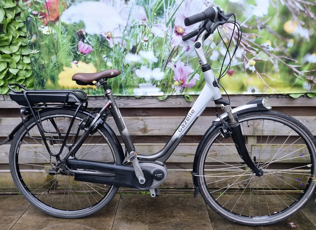 gazelle orange comfort HMB C8 53 cm €695